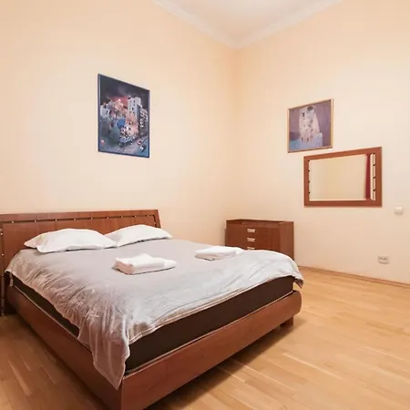 Апартаменти 2-Кімнатні М. Майдан Незалежності Appartement Kiev